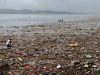Foto Pasca Banjir Besar dan Longsor, Teluk Ambon Penuh Sampah