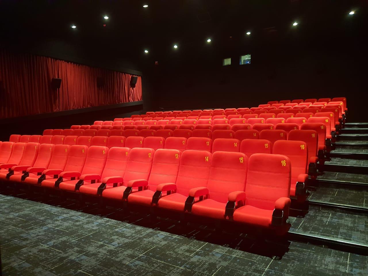 Platinum Cineplex – Bioskop Terbaru dengan One Stop Entertainment… –  Indonesia Timur