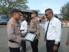 Kapolres Kepulauan Tanimbar Beri Reward di Hari Kesadaran Nasional Bagi 15 Personelnya