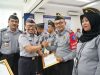 12 Satker Kemenkumham Maluku Borong Penghargaan Kinerja Keuangan