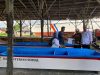 Nelayan Ambon Terima Bantuan Perahu dan Jaring Dari Kemensos