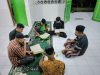 Syahdu Ramadan di Lapas Geser, Petugas dan Warga Binaan Gelar Tadarus Bersama Usai Tarawih
